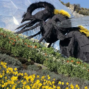 Bee sculpture in the Outdoor Gardens